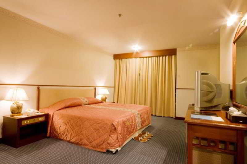Tarin Hotel Chiang Mai Dış mekan fotoğraf